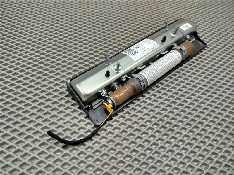 подушка безопасности коленная, 15000 рублей, Санкт-Петербург