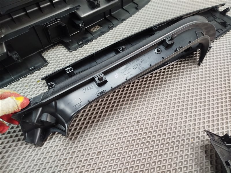 обшивка багажника, 8000 рублей, Санкт-Петербург