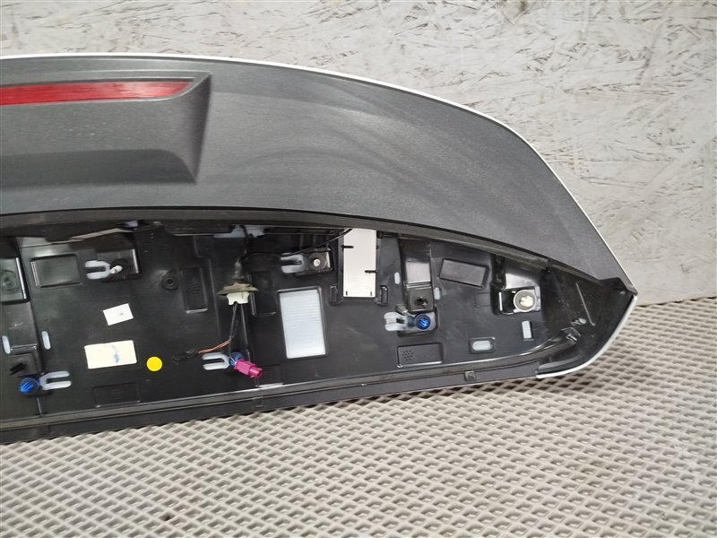 спойлер, 10000 рублей, Санкт-Петербург