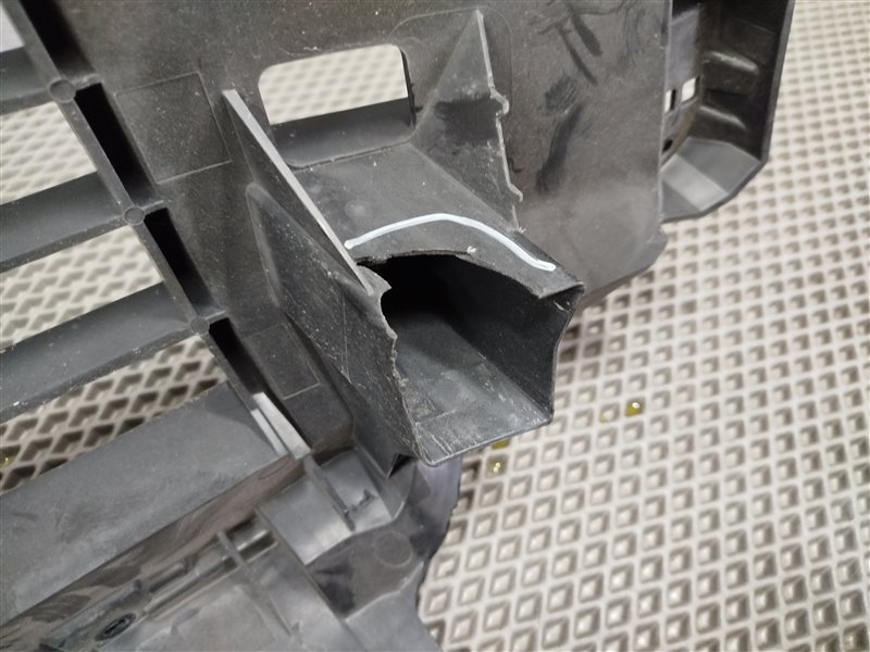 кронштейн бампера, 5000 рублей, Санкт-Петербург