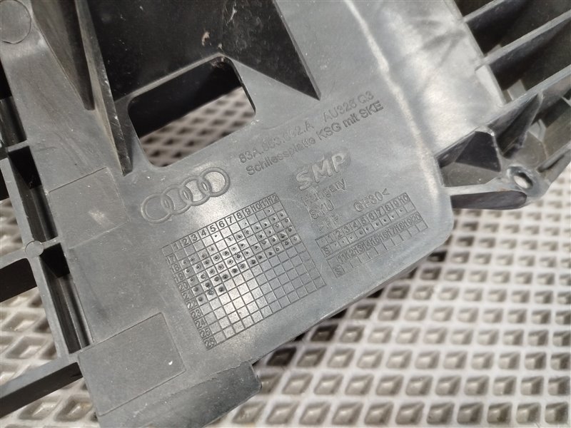 кронштейн бампера, 5000 рублей, Санкт-Петербург