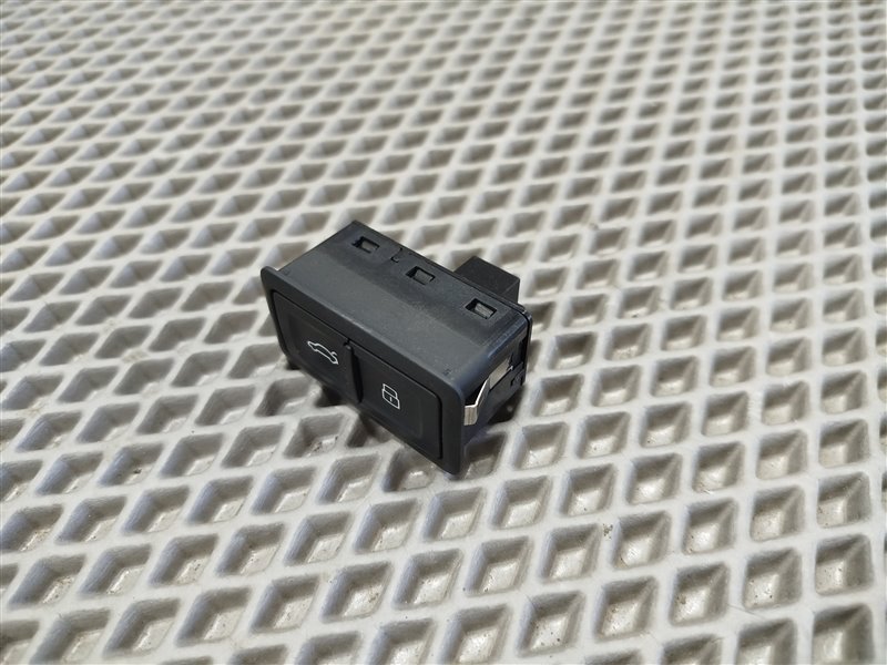 кнопка крышки багажника, 2000 рублей, Санкт-Петербург