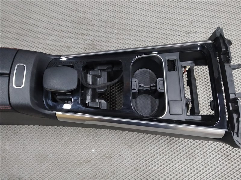 подлокотник, 23650 рублей, Санкт-Петербург