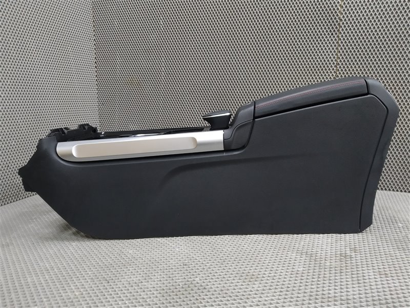 подлокотник, 23650 рублей, Санкт-Петербург