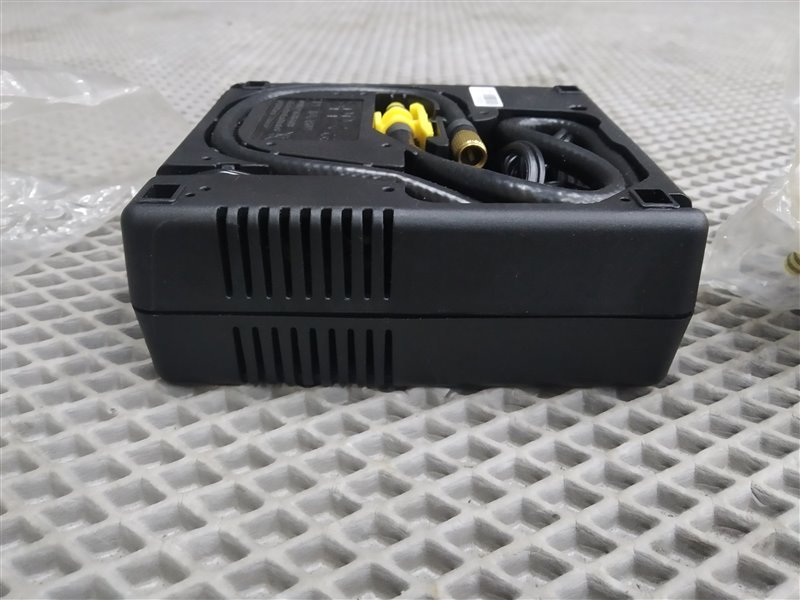 Компрессор подкачки шин, 4955 рублей, Санкт-Петербург