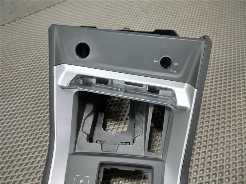 центральная консоль, 14000 рублей, Санкт-Петербург