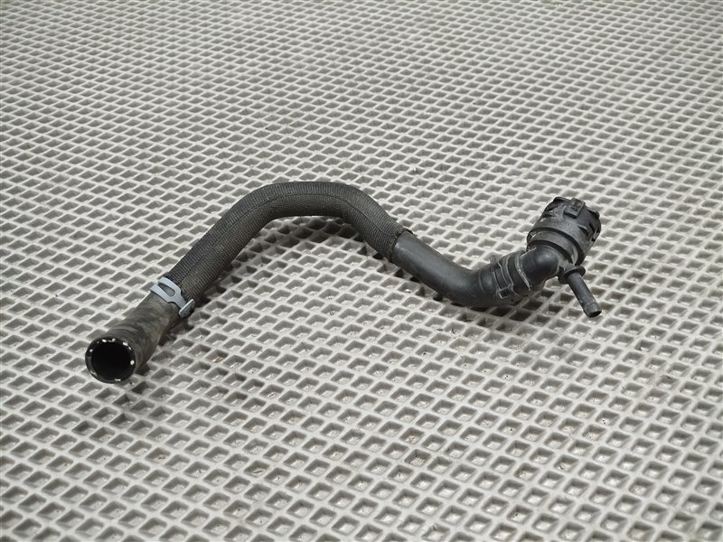 патрубок охлаждения, 2000 рублей, Санкт-Петербург