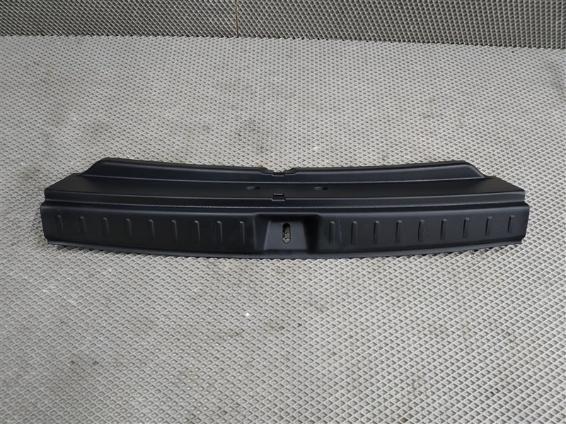 накладка багажника, 5945 рублей, Санкт-Петербург