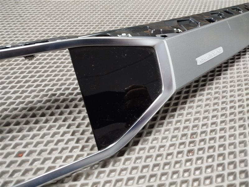 накладка под торпедо, 9000 рублей, Санкт-Петербург