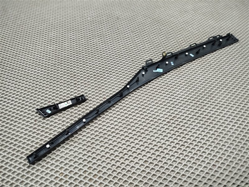 Накладка на торпедо, 12000 рублей, Санкт-Петербург