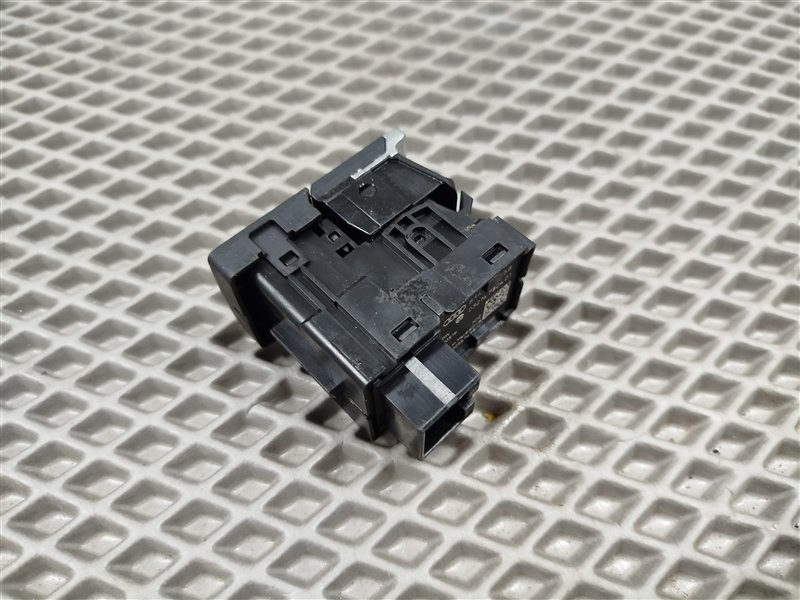 кнопка стояночного тормоза, 4000 рублей, Санкт-Петербург