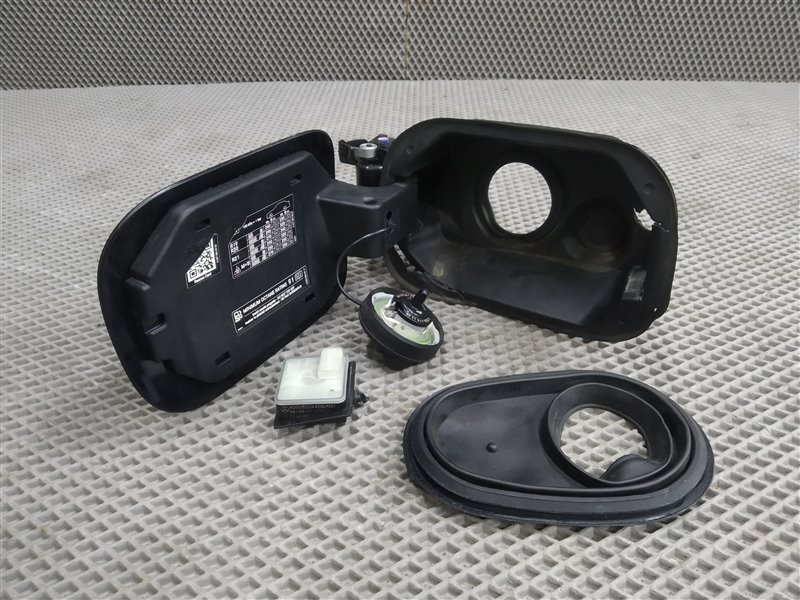 лючок бака, 5945 рублей, Санкт-Петербург