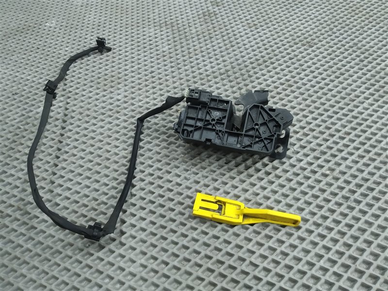 замок капота, 5945 рублей, Санкт-Петербург