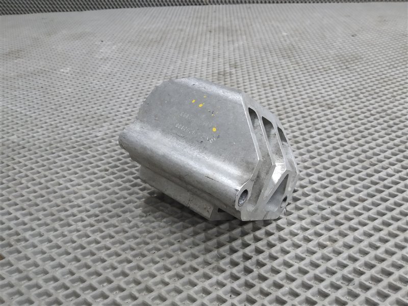 кронштейн радиатора, 3965 рублей, Санкт-Петербург