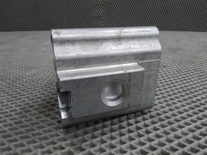 кронштейн радиатора, 3965 рублей, Санкт-Петербург