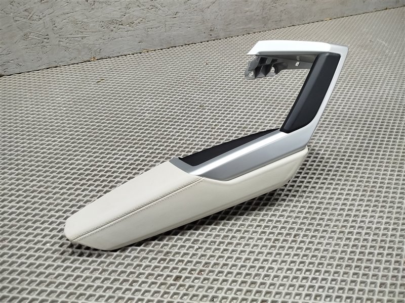 подлокотник двери, 2500 рублей, Санкт-Петербург