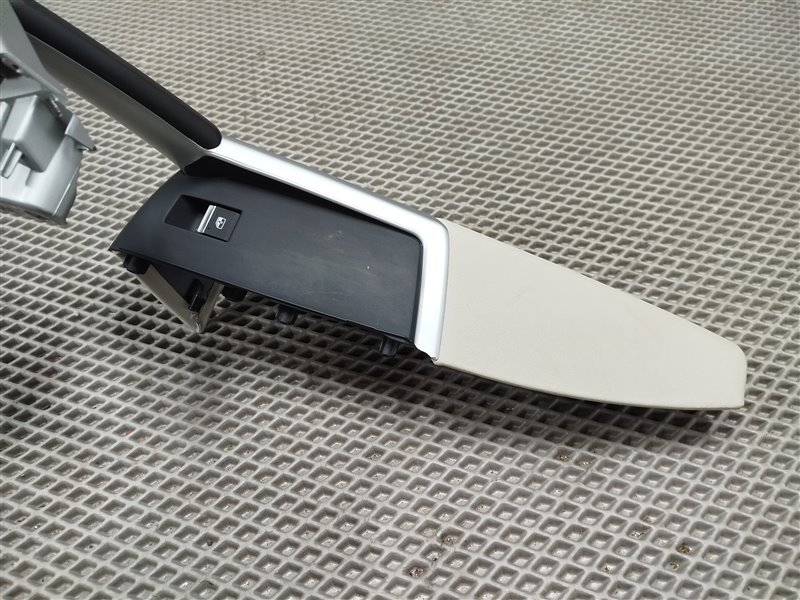 подлокотник двери, 2500 рублей, Санкт-Петербург