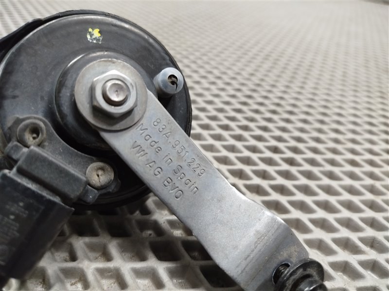 звуковой сигнал, 2000 рублей, Санкт-Петербург