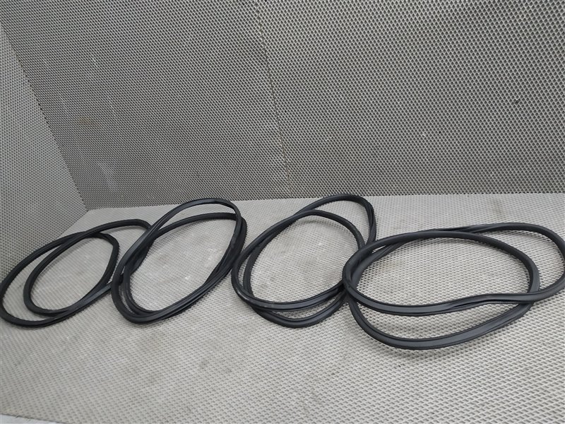 уплотнитель двери, 10000 рублей, Санкт-Петербург