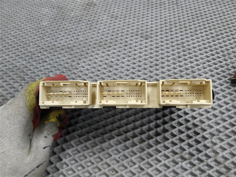 блок управления сиденьем, 20500 рублей, Санкт-Петербург