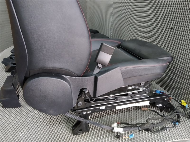 комплект сидений, 120000 рублей, Санкт-Петербург