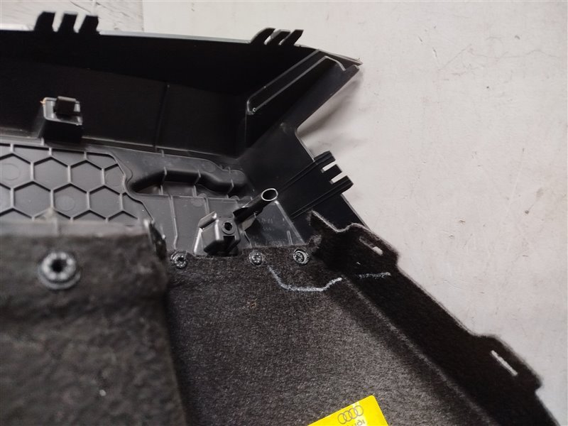 обшивка багажника, 5000 рублей, Санкт-Петербург