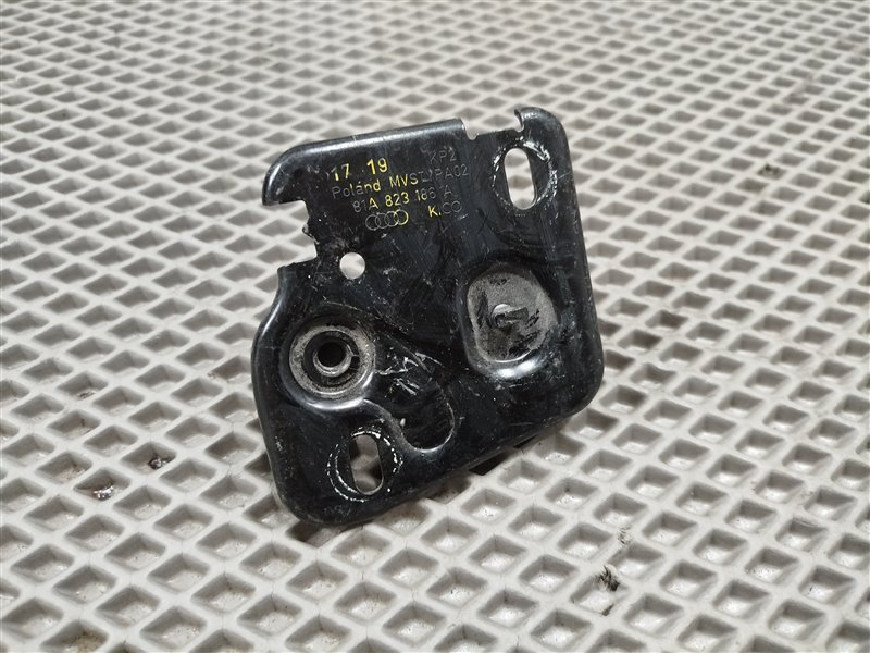 петля замка капота, 4500 рублей, Санкт-Петербург