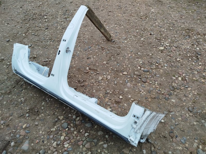 стойка кузова, 69900 рублей, Санкт-Петербург