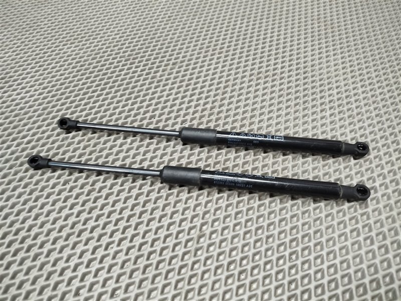 амортизатор капота, 3000 рублей, Санкт-Петербург