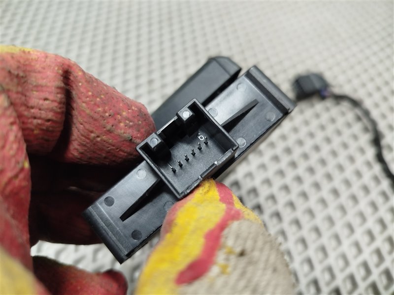 кнопки управления сиденьем, 4000 рублей, Санкт-Петербург