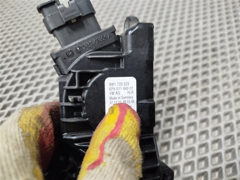 педаль газа, 1500 рублей, Санкт-Петербург