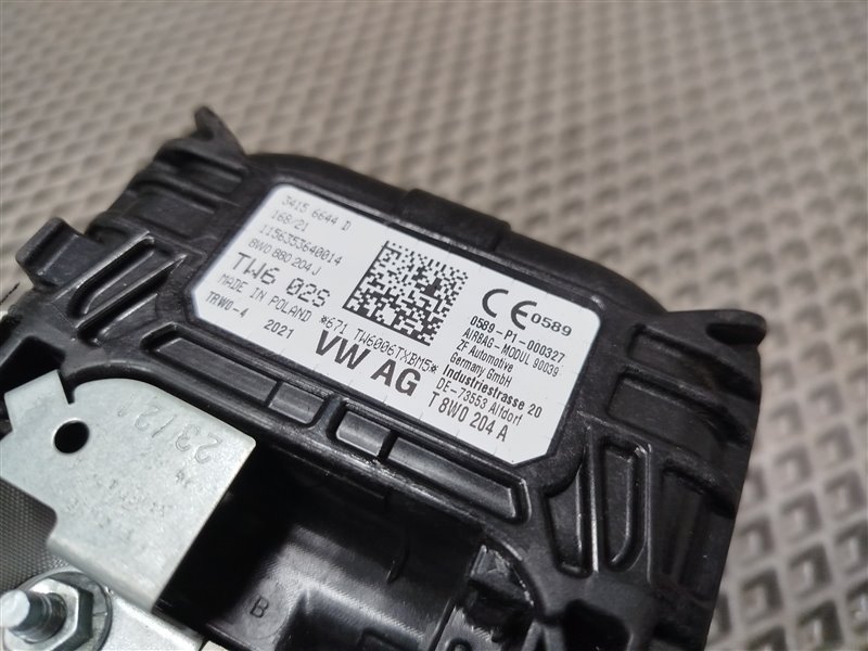 подушка в торпедо, 10000 рублей, Санкт-Петербург