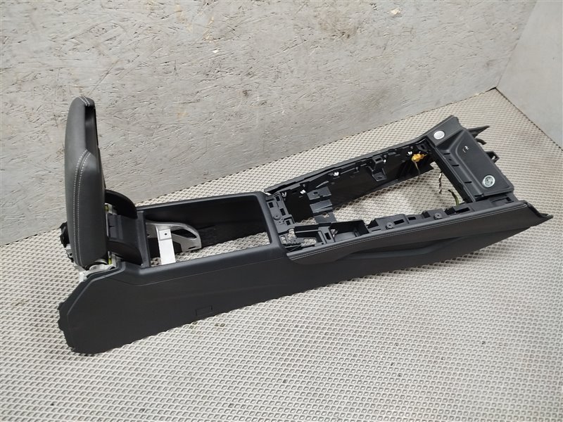 подлокотник, 12000 рублей, Санкт-Петербург