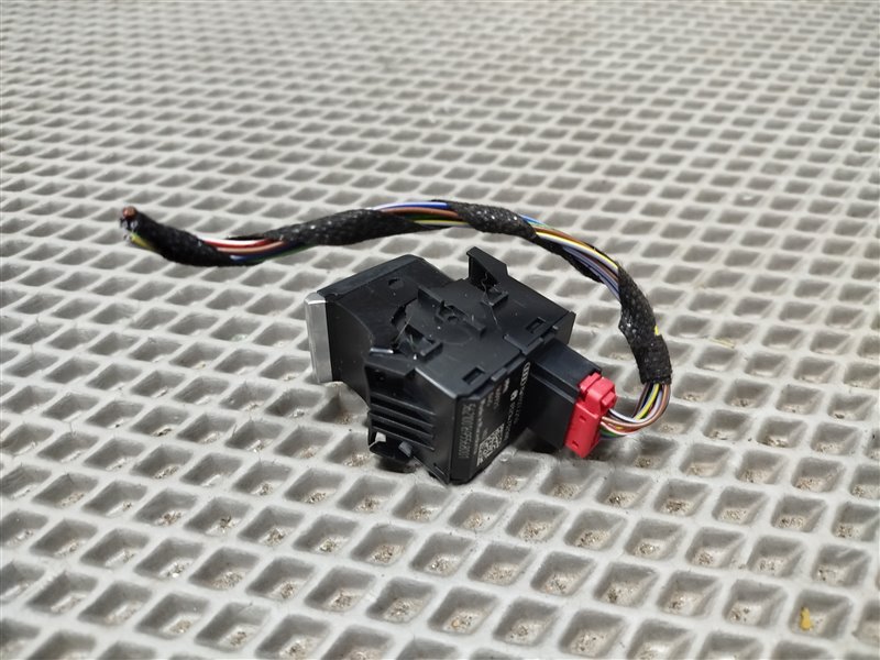 кнопка стояночного тормоза, 5000 рублей, Санкт-Петербург