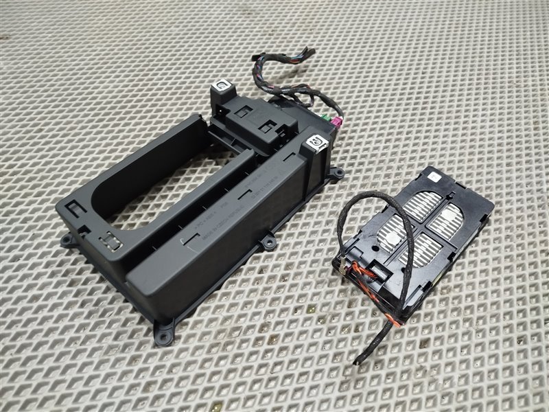 беспроводная зарядка, 12000 рублей, Санкт-Петербург