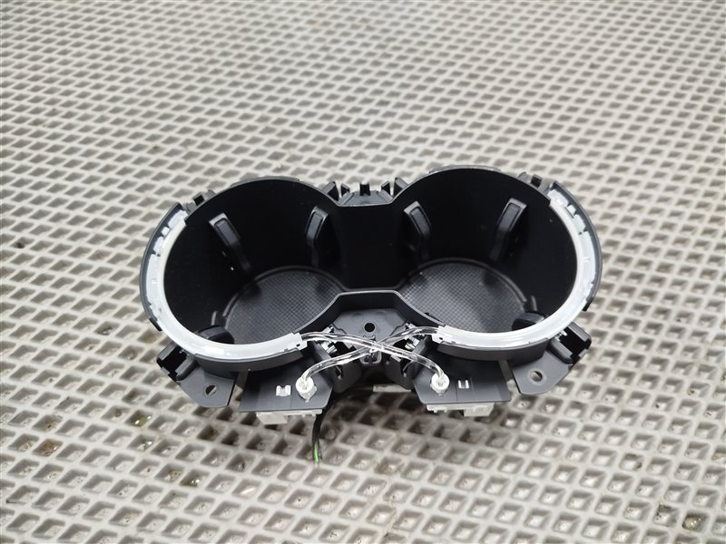 подстаканник, 5000 рублей, Санкт-Петербург