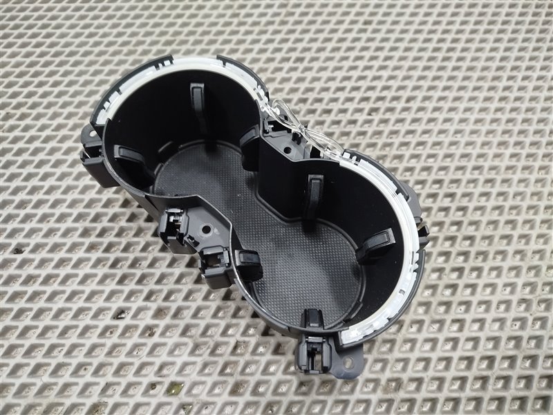 подстаканник, 5000 рублей, Санкт-Петербург