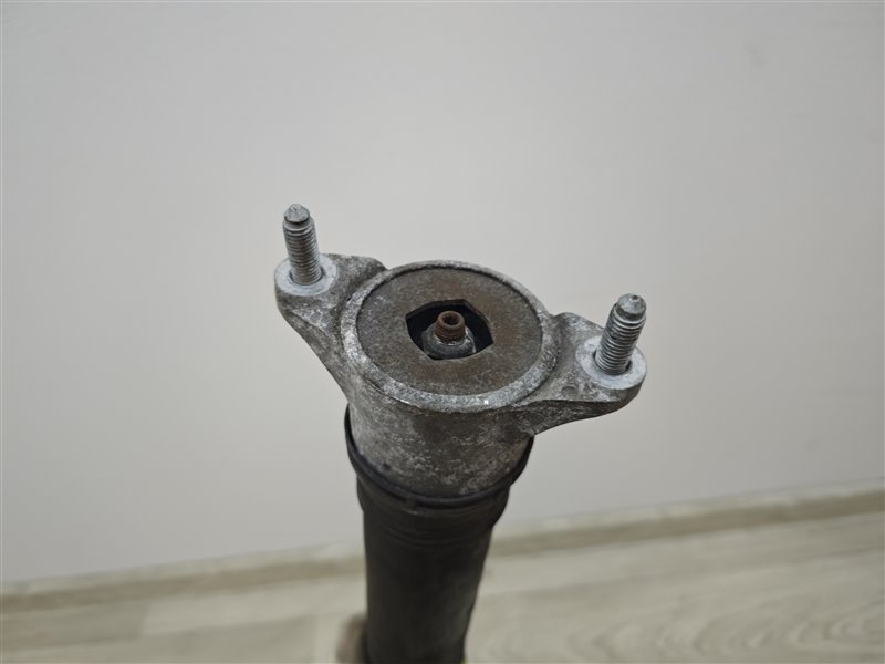 амортизатор, 8100 рублей, Санкт-Петербург