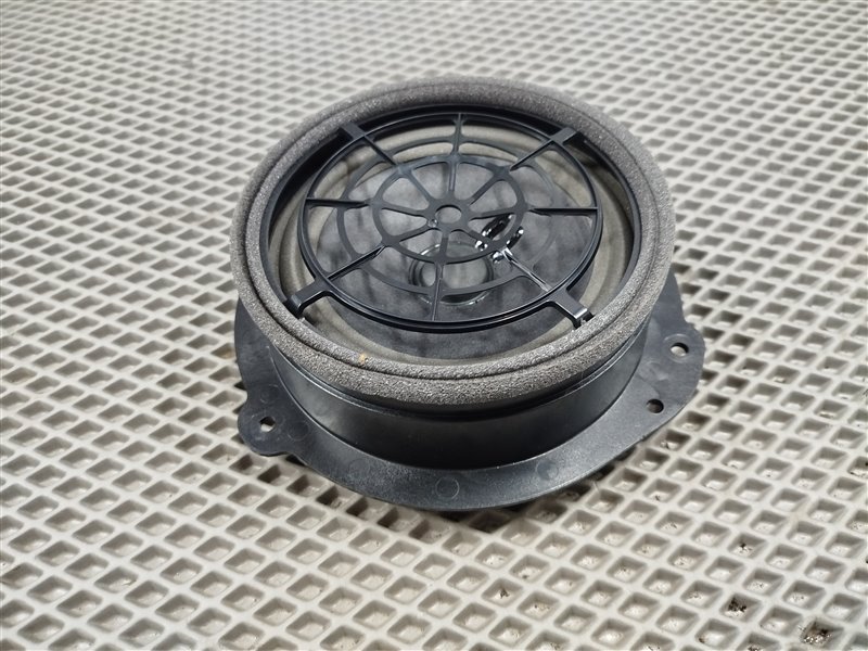 динамик, 2000 рублей, Санкт-Петербург