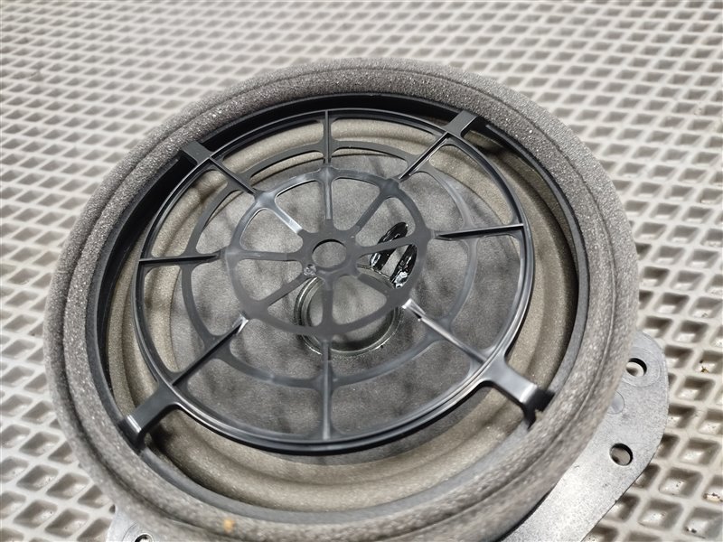 динамик, 2000 рублей, Санкт-Петербург