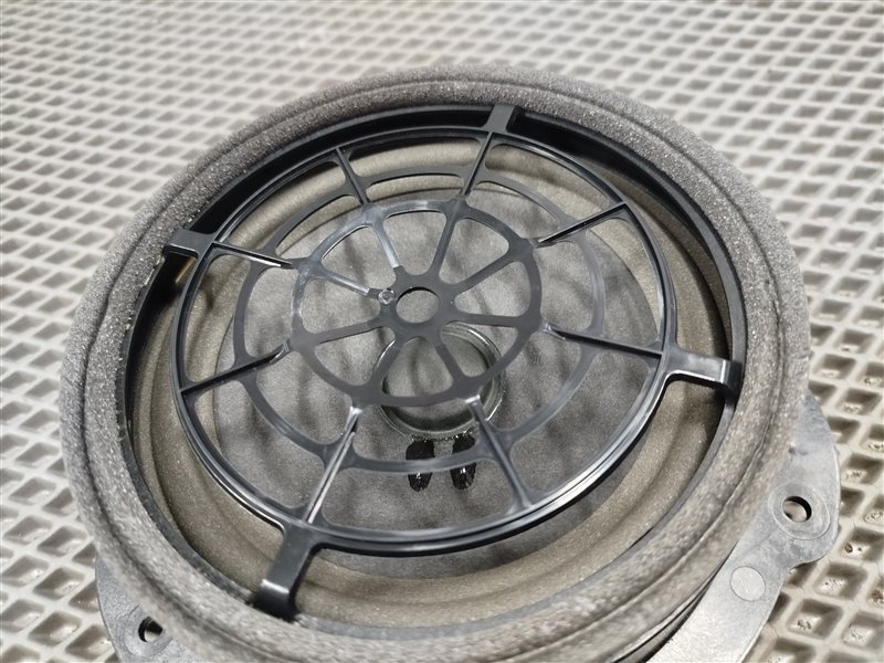 динамик, 2000 рублей, Санкт-Петербург