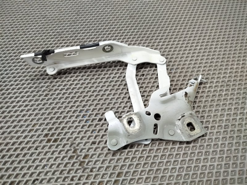 петля капота, 7000 рублей, Санкт-Петербург