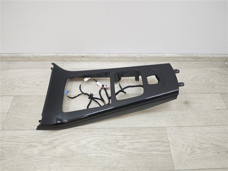 центральная консоль, 14100 рублей, Санкт-Петербург