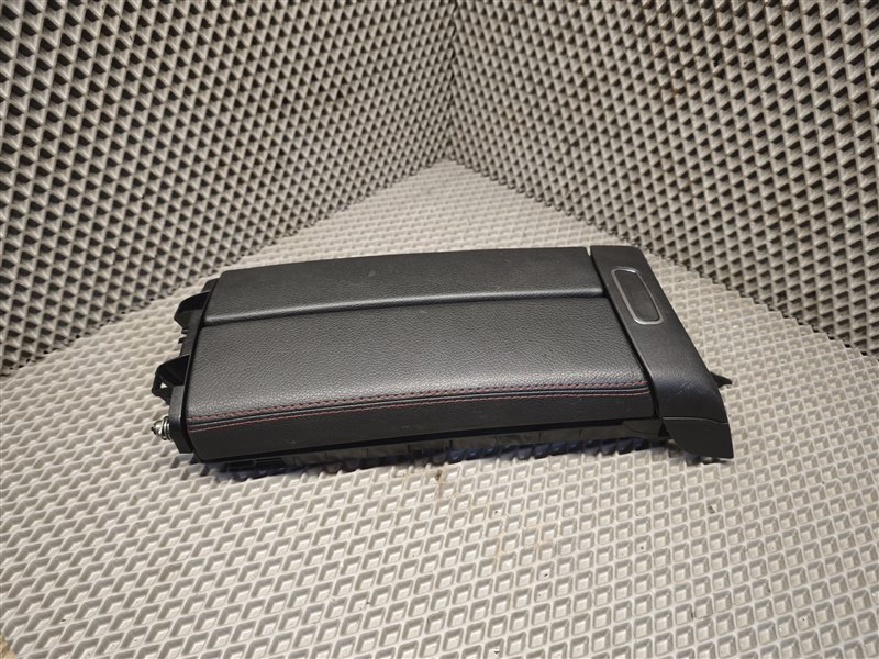 подлокотник, 4000 рублей, Санкт-Петербург