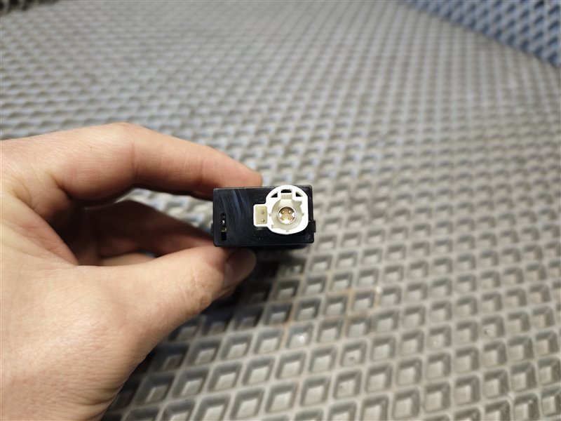 блок USB, 5000 рублей, Санкт-Петербург