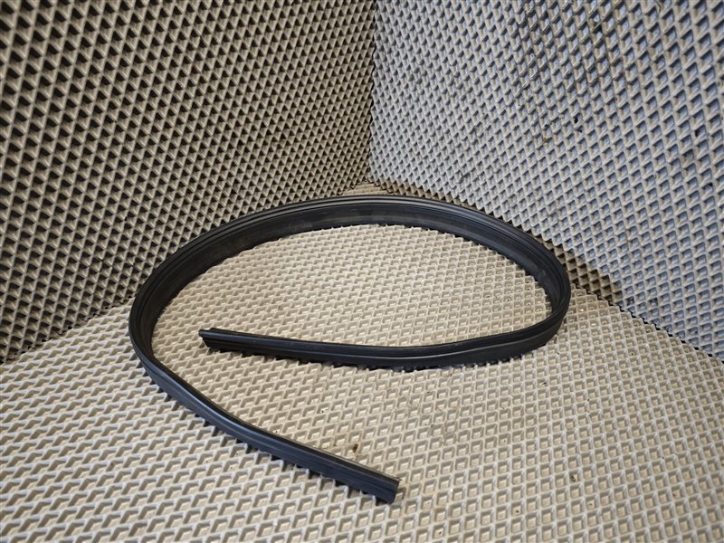 уплотнитель капота, 2000 рублей, Санкт-Петербург