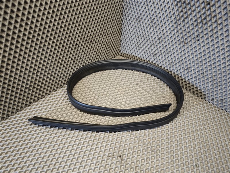 уплотнитель капота, 2000 рублей, Санкт-Петербург