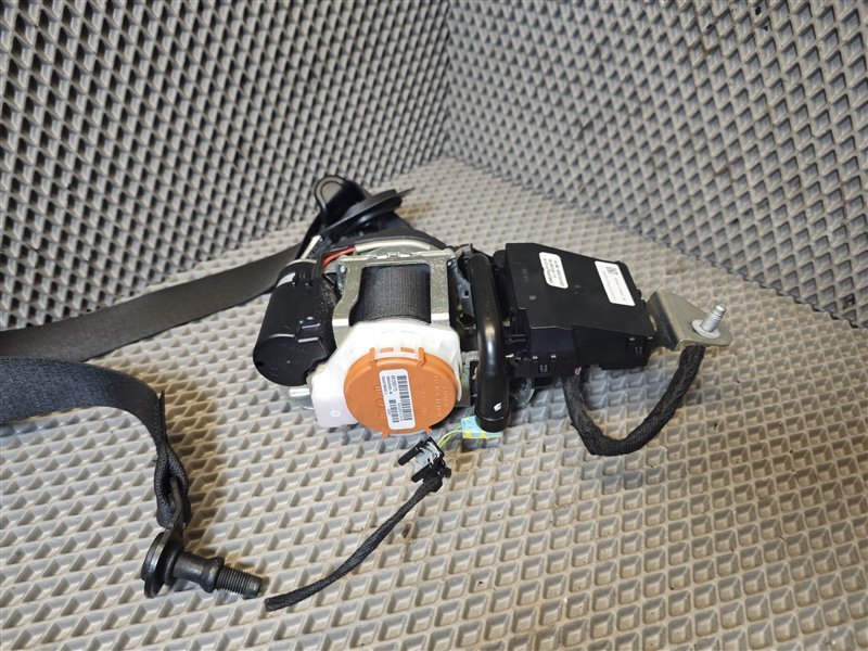 ремень безопасности, 18000 рублей, Санкт-Петербург