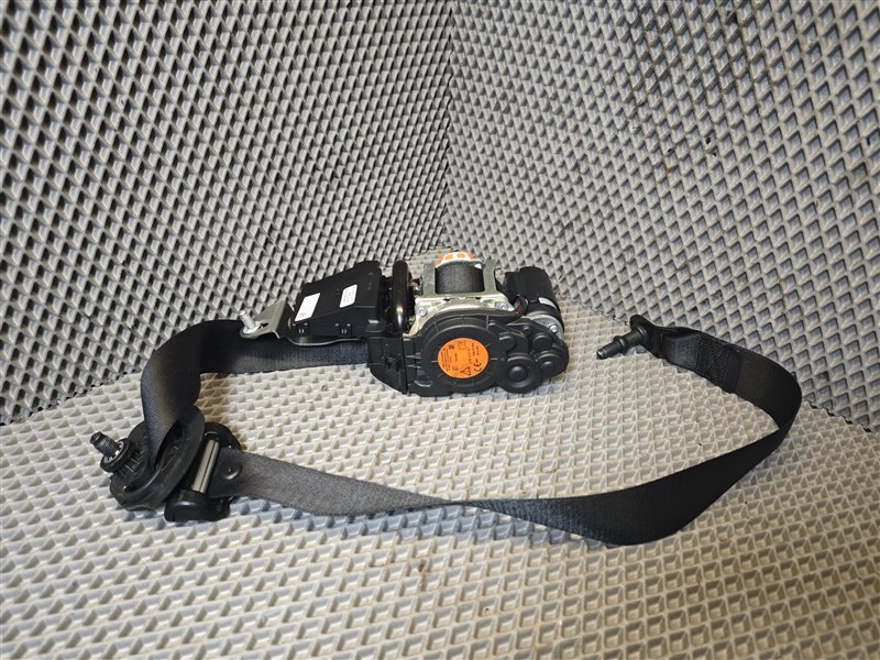 ремень безопасности, 18000 рублей, Санкт-Петербург