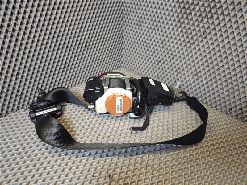 ремень безопасности, 18000 рублей, Санкт-Петербург